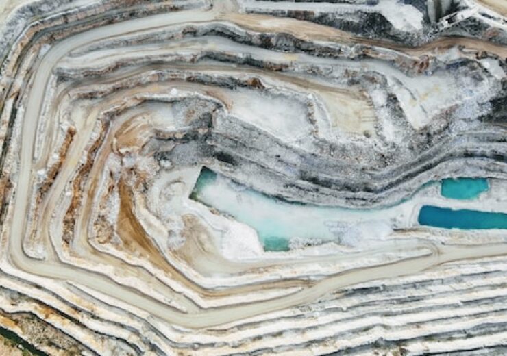 Advantages and challenges in converting abandoned mines for energy storage