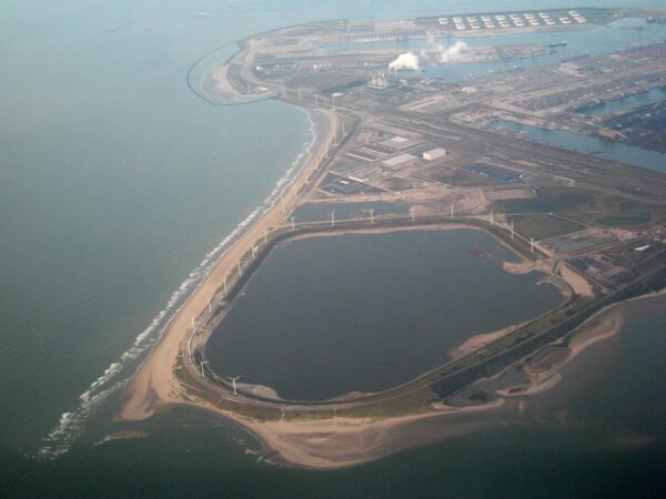 Maasvlakte-europort